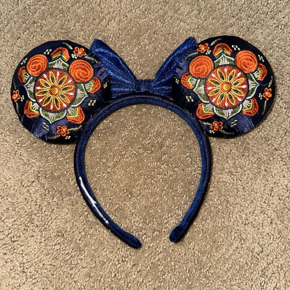 Disney Parks Epcot World Showcase Norway Minnie Mouse Ears Headband Ear NW/OT
